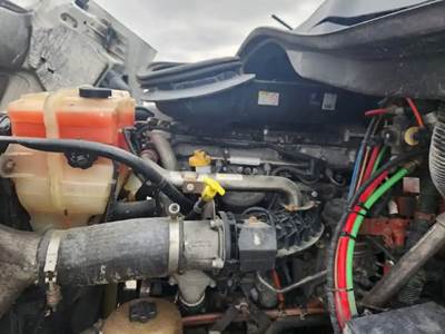 Detroit DD13 Engine for a 2018 Freightliner Cascadia 113