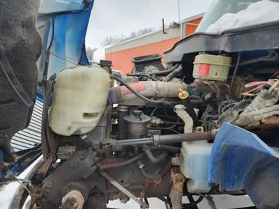 International DT466 Engine for a 2004 International 4300