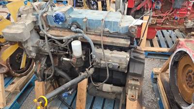 International DT466 Engine for a 2004 International 4300