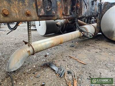 Caterpillar C13 Exhaust Assembly for a 2007 Kenworth T600