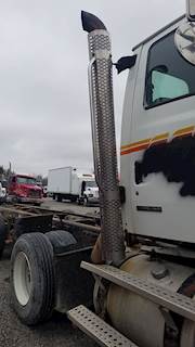 Caterpillar C9 Exhaust Assembly for a 2006 Sterling LT8500