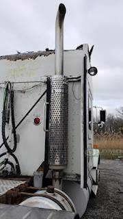 Cummins ISX Exhaust Assembly for a 2005 Kenworth T800