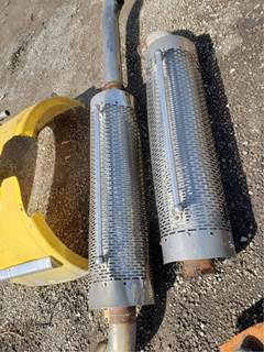 Detroit Series 60 Exhaust Assembly for a 2005 Freightliner FLD120SD