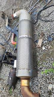 Mack E7 Exhaust Assembly for a 1998 Mack CL713