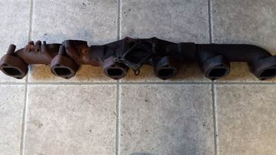 Mack MP8 Exhaust Manifold for a 2015 Mack GU813