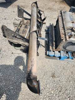 Freightliner Cascadia 126 Exhaust Pipe