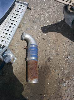 Freightliner Columbia 112 Exhaust Pipe