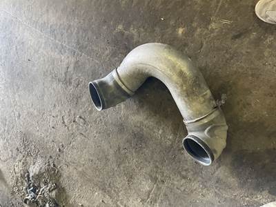 Freightliner FLD120SD Exhaust Pipe