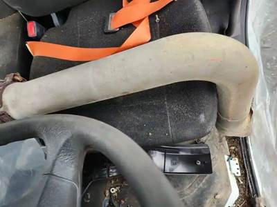 Freightliner M2 106 Exhaust Pipe
