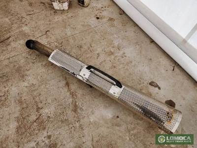 GMC C7500 Exhaust Pipe