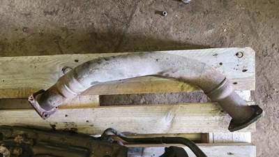 GMC W5500 Exhaust Pipe