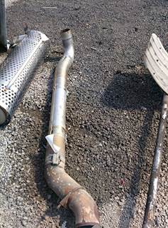 International 9400 Exhaust Pipe