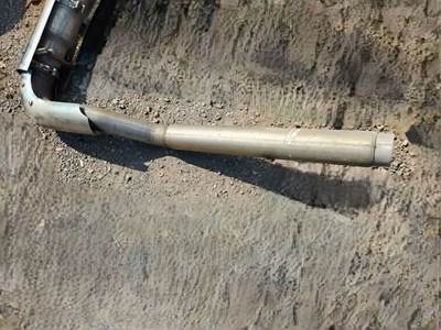 International HX620 Exhaust Pipe