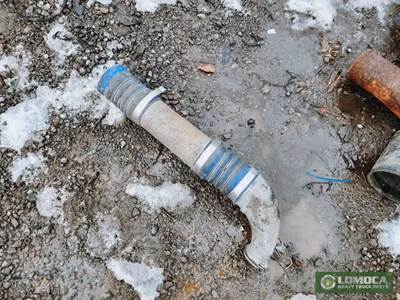 Cummins ISX Exhaust Pipe for a 2015 International PROSTAR