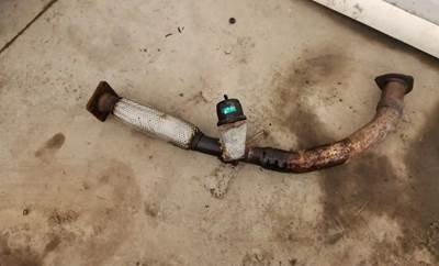 Isuzu NPR HD Exhaust Pipe