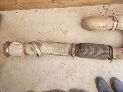 Peterbilt 567 Exhaust Pipe