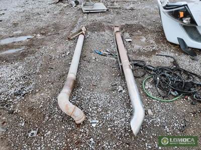 Peterbilt 579 Exhaust Pipe