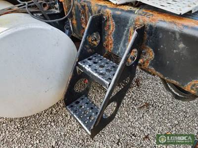 Freightliner Cascadia 125 Exterior Truck Part