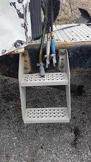 International 9400i Exterior Truck Part