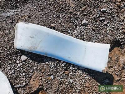 International LT625 Exterior Truck Part