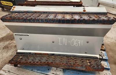 International MV607 Exterior Truck Part