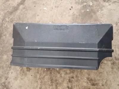 Isuzu NRR Exterior Truck Part