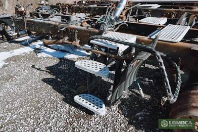 Kenworth T2000 Exterior Truck Part