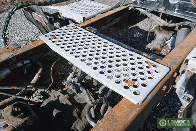 Kenworth T2000 Exterior Truck Part