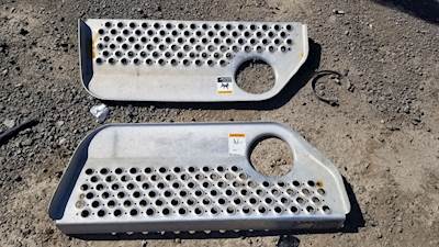 Kenworth T600 Exterior Truck Part