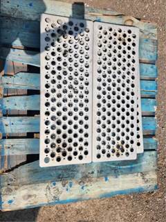 Kenworth T680 Exterior Truck Part