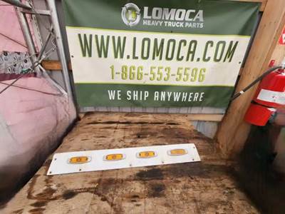 Used 2004 Kenworth T800 Left Cab Extended Bottom Brackets Witch Lights