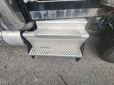 Kenworth W900 Exterior Truck Part