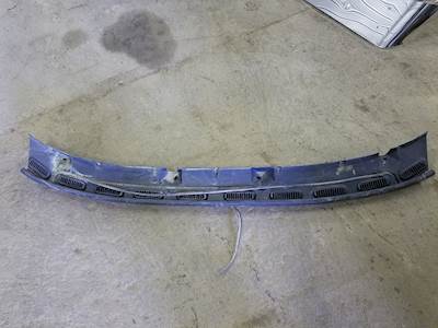 Mack Granite GU813 Exterior Truck Part for a 2015 Mack GU813