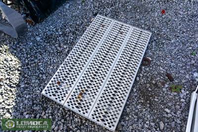 Peterbilt 387 Exterior Truck Part