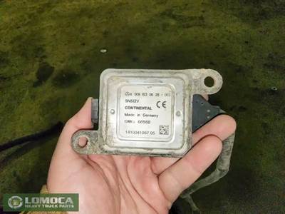 Paccar MX-13 Exterior Truck Part for a 2016 Peterbilt 567