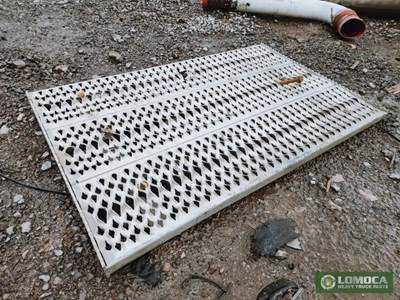 Peterbilt 579 Exterior Truck Part