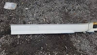 Volvo VNL Exterior Truck Part
