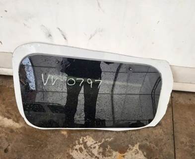 2021 Volvo VNL Rear Left Sleeper Upper Window Glass Assembly, Part # 84754306