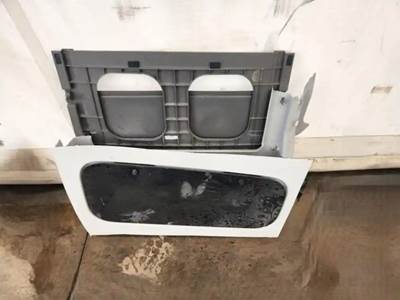 Used 2021 Volvo VNL Rear Right Sleeper Upper Window Glass Assembly