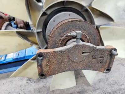 Detroit DD15 Fan Clutch for a 2013 Freightliner Cascadia 125