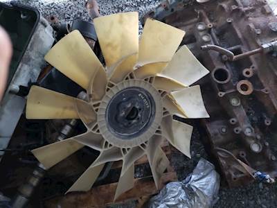 Caterpillar C15 Fan for a 2004 Kenworth T800