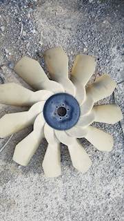 Cummins ISX Fan for a 2008 International PROSTAR