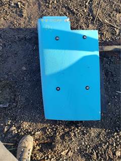 Freightliner FLD120 Fender Extension