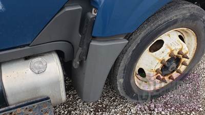 International TerraStar Right Fender Extension