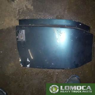 Peterbilt 386 Left Fender Extension
