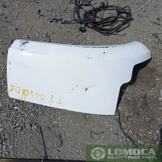 Peterbilt 579 Left Fender Extension