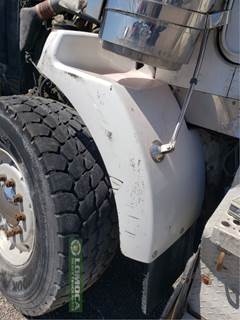 Kenworth T800 Left Fender