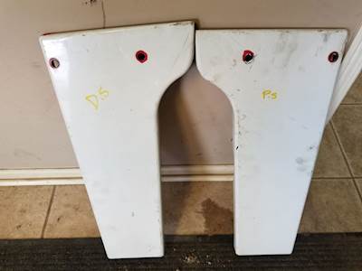 Peterbilt 379 Fender for a 2005 Peterbilt 379 UNIBILT