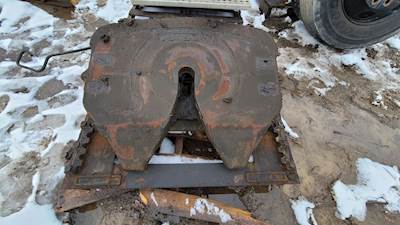 Fontaine AIR SLIDE Fifth Wheel for a 2012 Freightliner Cascadia 125