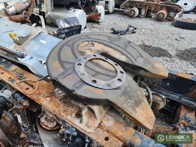 Holland AIR SLIDE Fifth Wheel for a 2011 Freightliner Cascadia 125